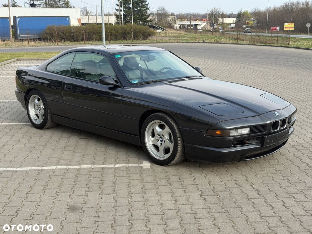 BMW Seria 8 - 8