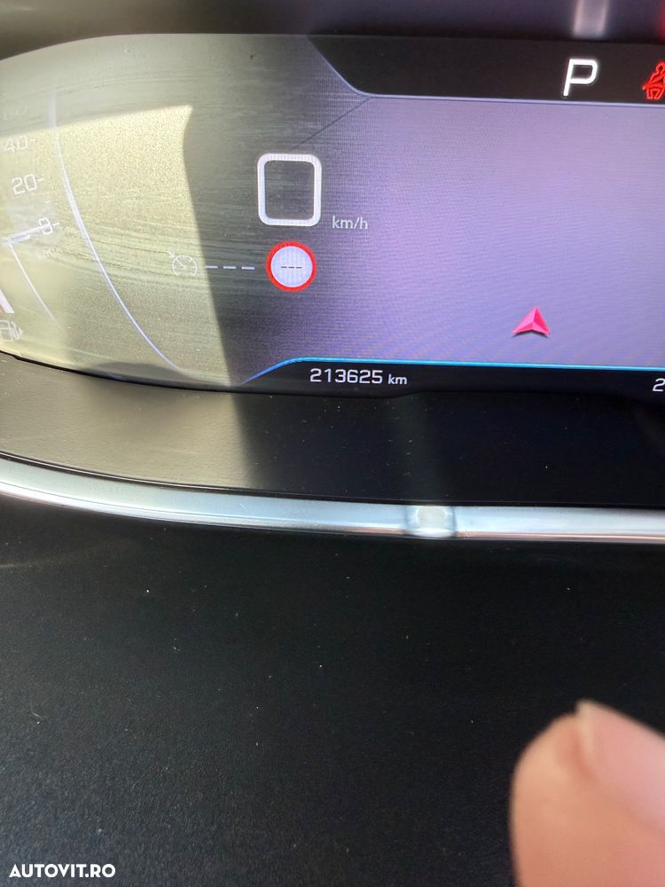 Peugeot 3008 BlueHDi 130 Stop & Start EAT8 Allure - 21