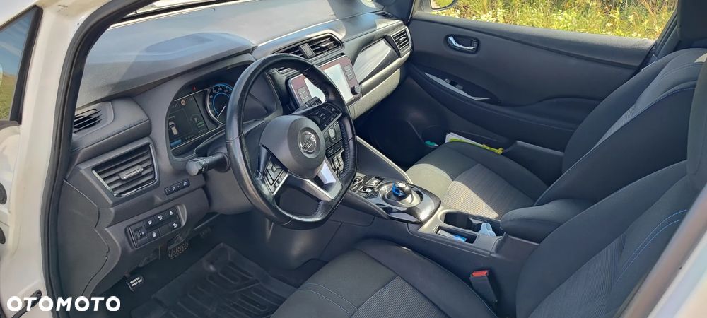 Nissan Leaf e+ 62kWh N-Connecta - 17
