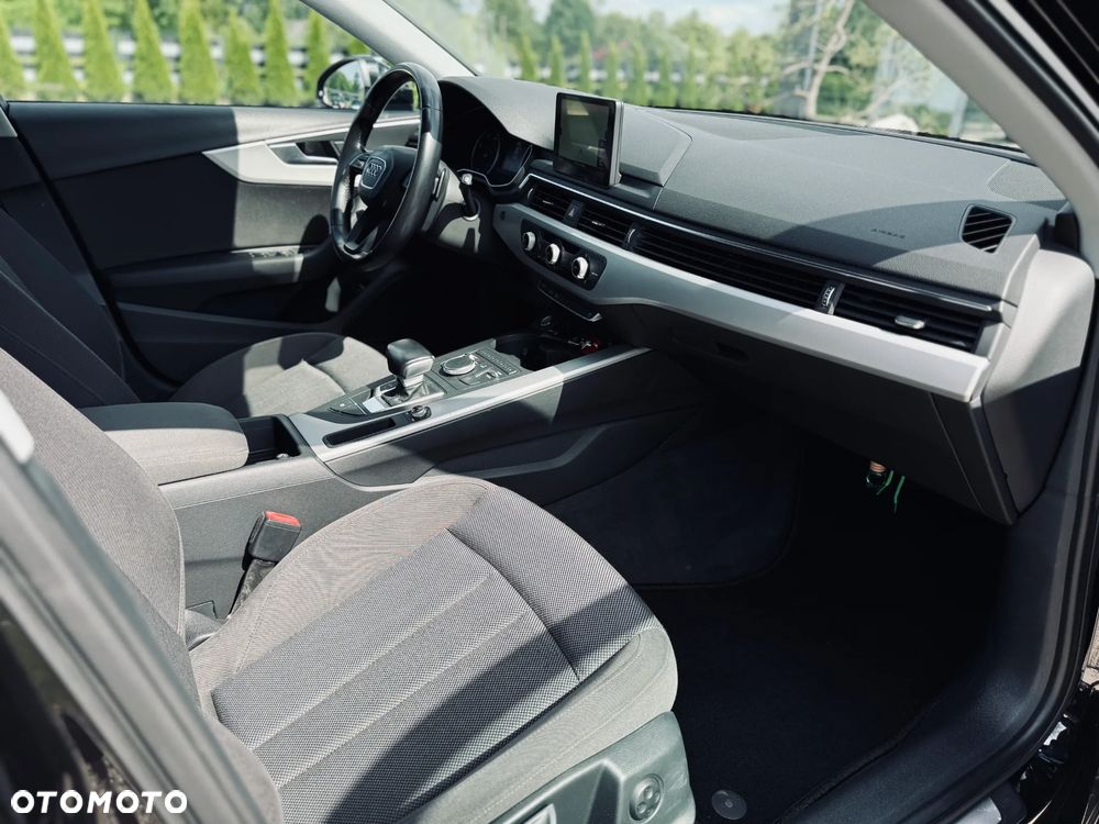 Audi A4 Avant 2.0 TDI S tronic - 21