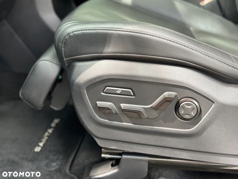 Hyundai Santa Fe - 9
