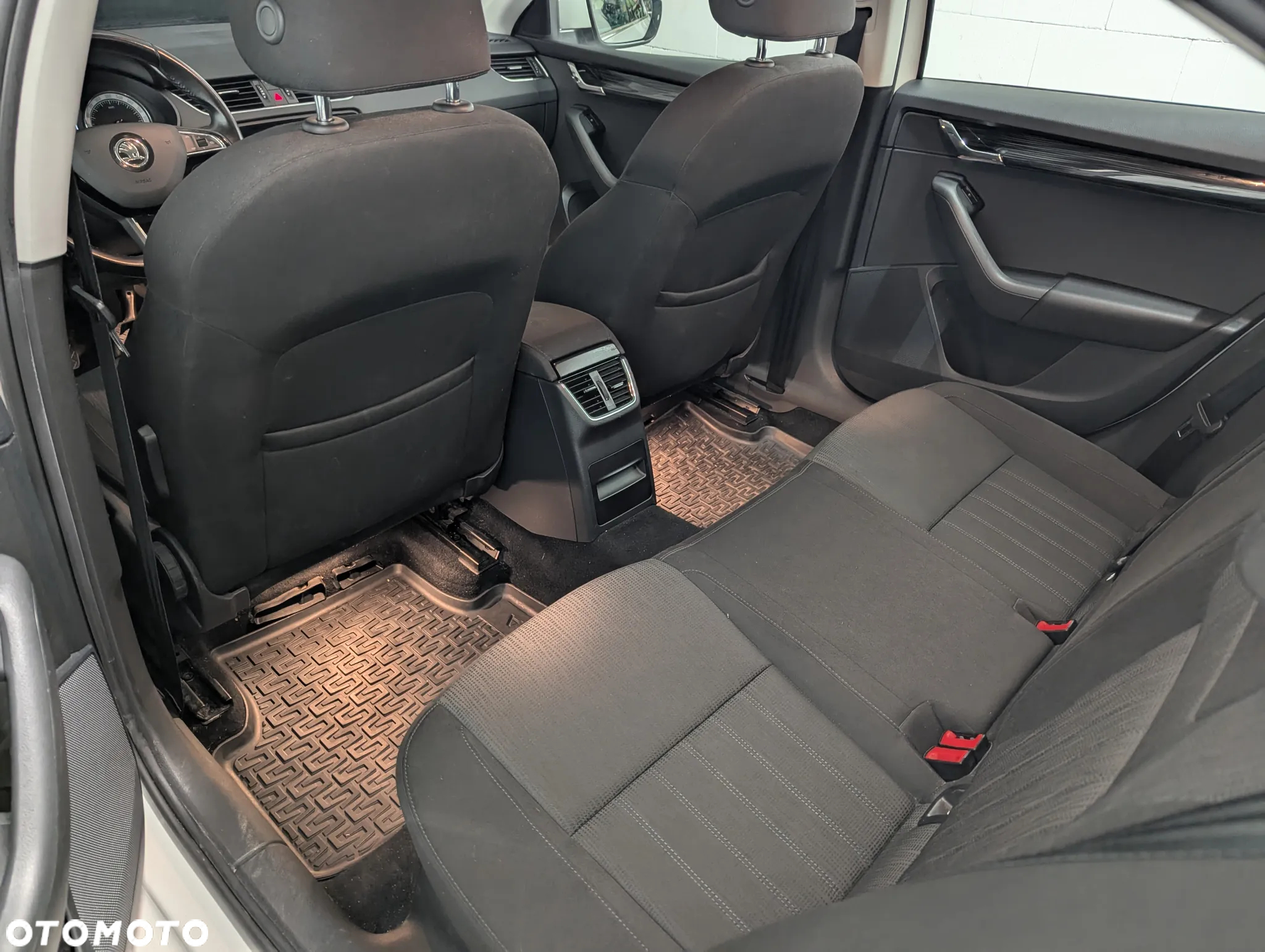 Skoda Octavia 2.0 TDI Ambition - 13