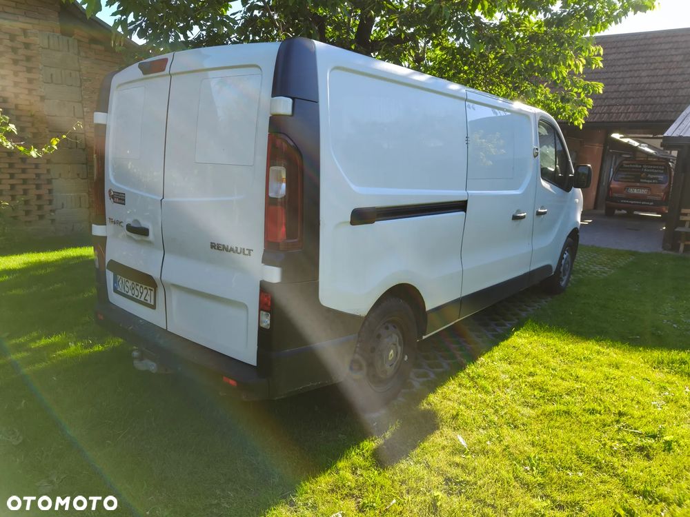 Renault Trafic - 1