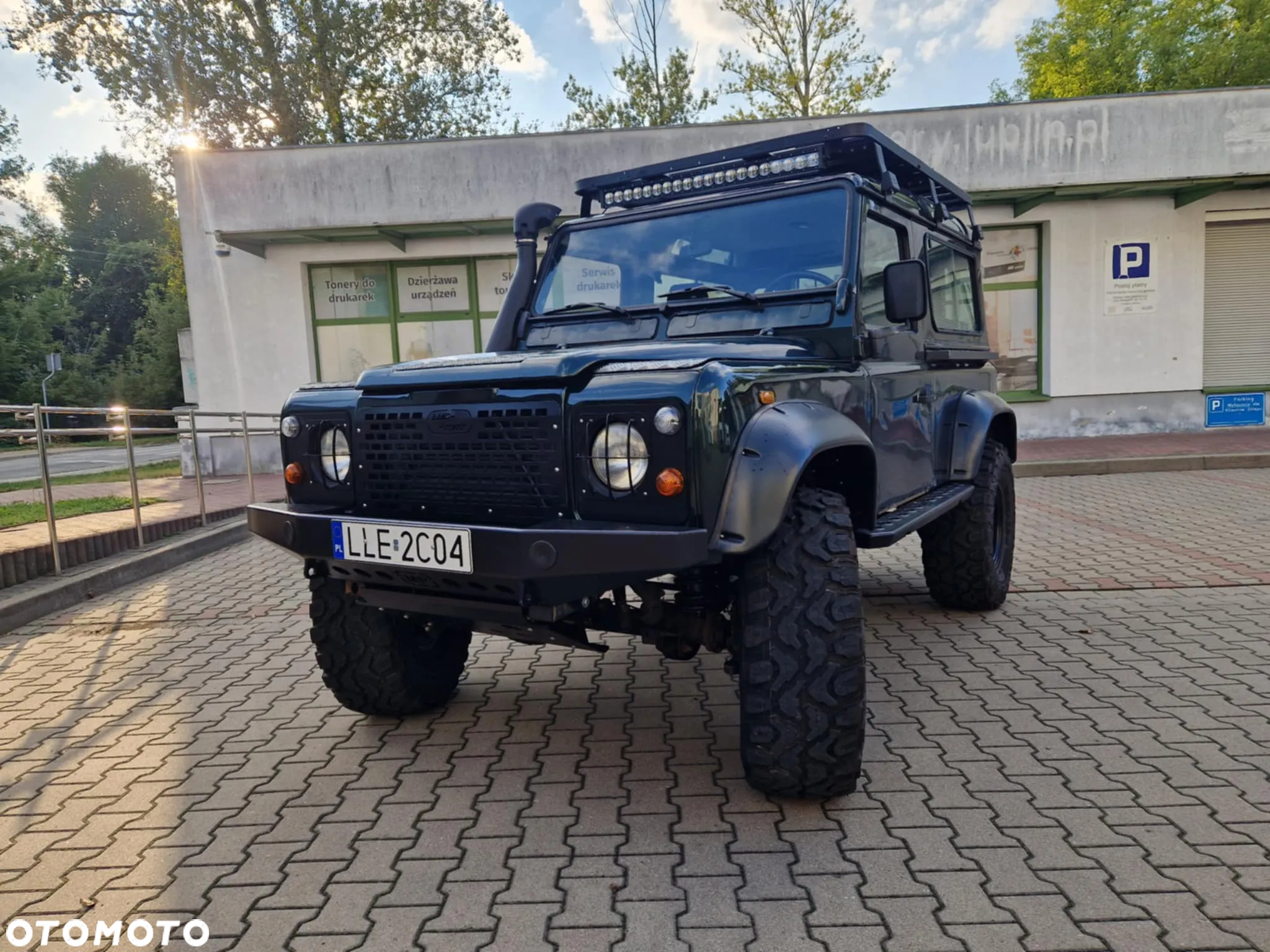 Land Rover Defender 90 2.5 TDI - 9