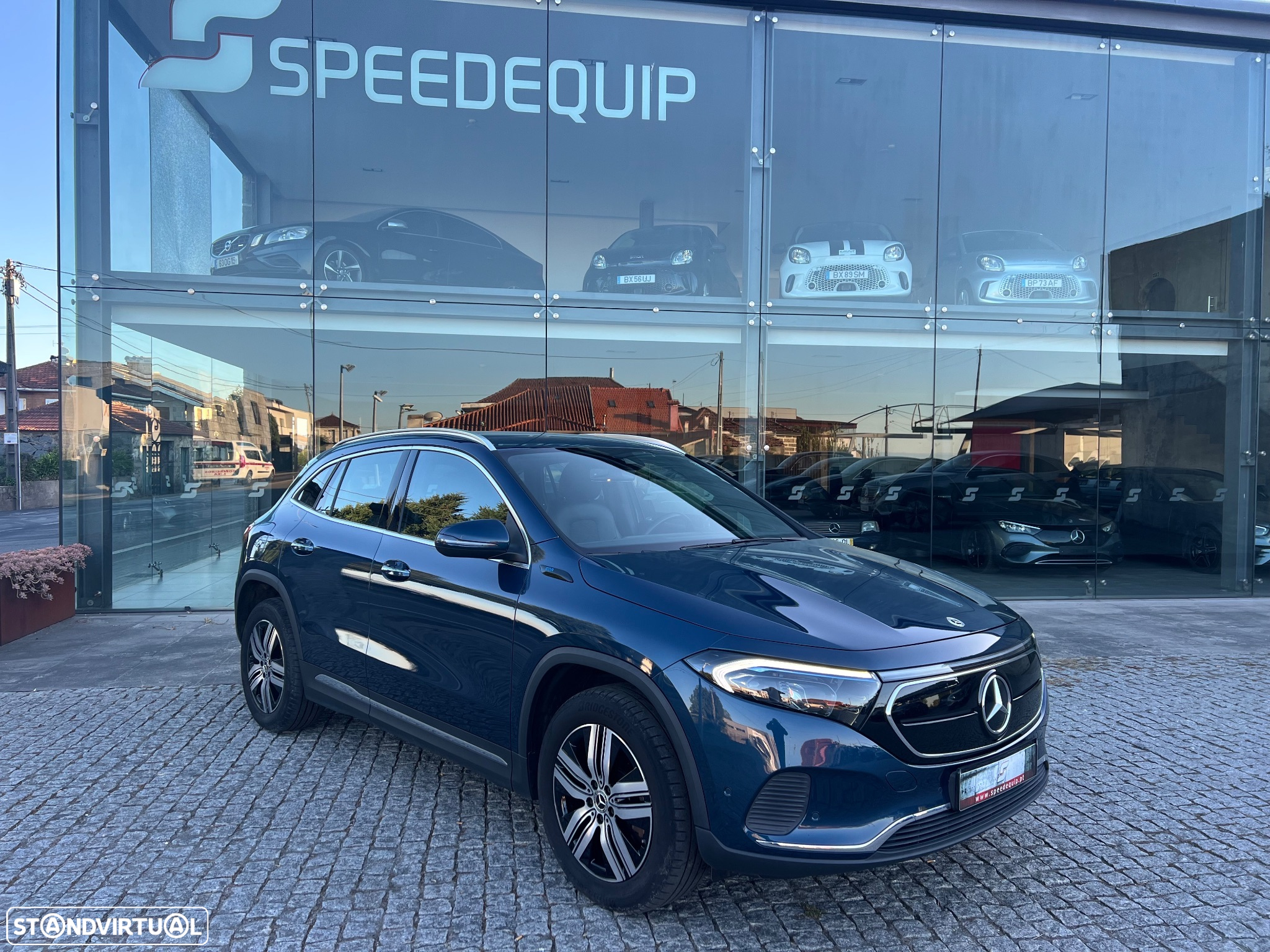 Mercedes-Benz EQA 250 Progressive - 2