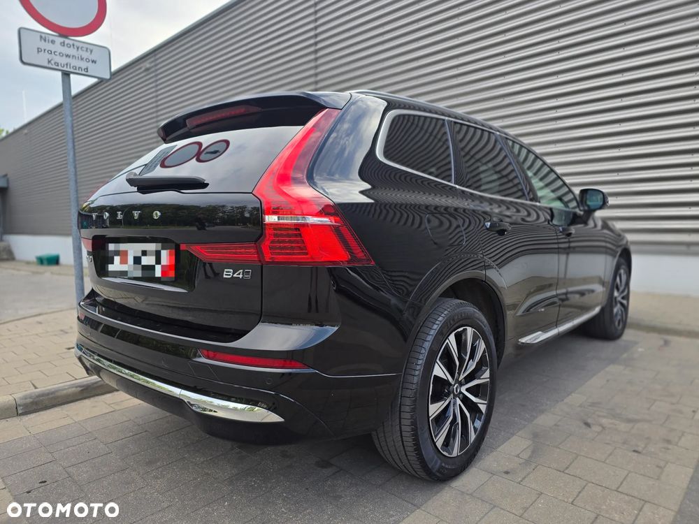 Volvo XC 60 B4 D AWD Ultimate Bright - 5