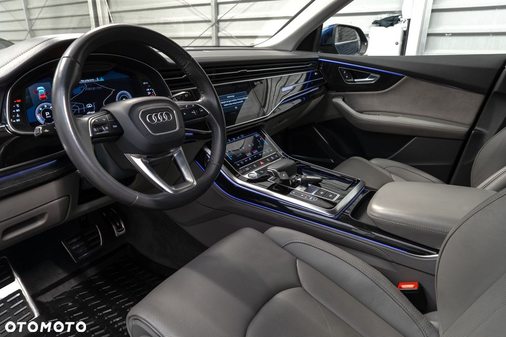 Audi Q8 50 TDI mHEV Quattro Tiptronic - 34