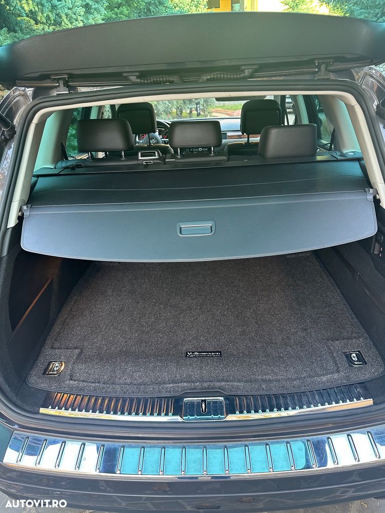 Volkswagen Touareg - 15