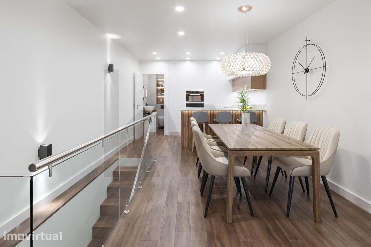 Andar de moradia T2 duplex exclusivo no centro histórico do Porto - Grande imagem: 4/38