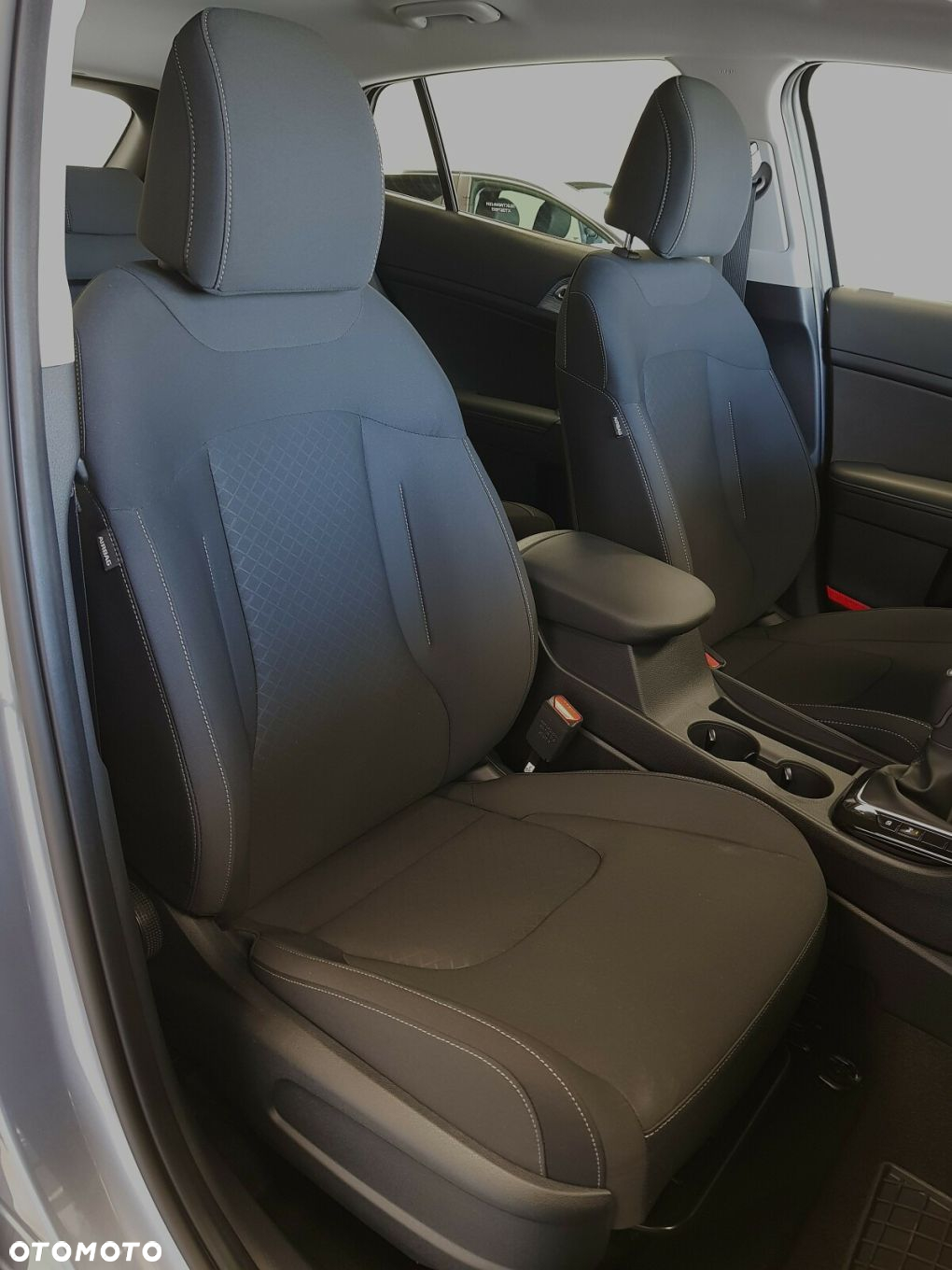 Kia Sportage 1.6 T-GDI M 2WD - 24