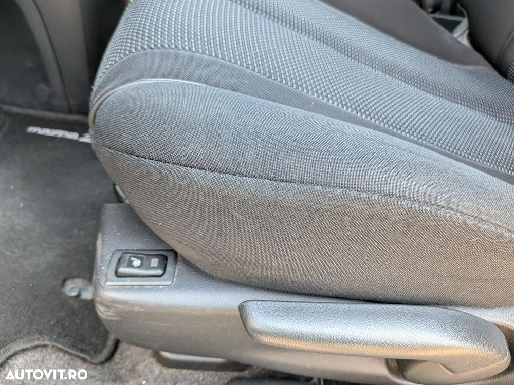 Mazda 2 1.3i TE - 10