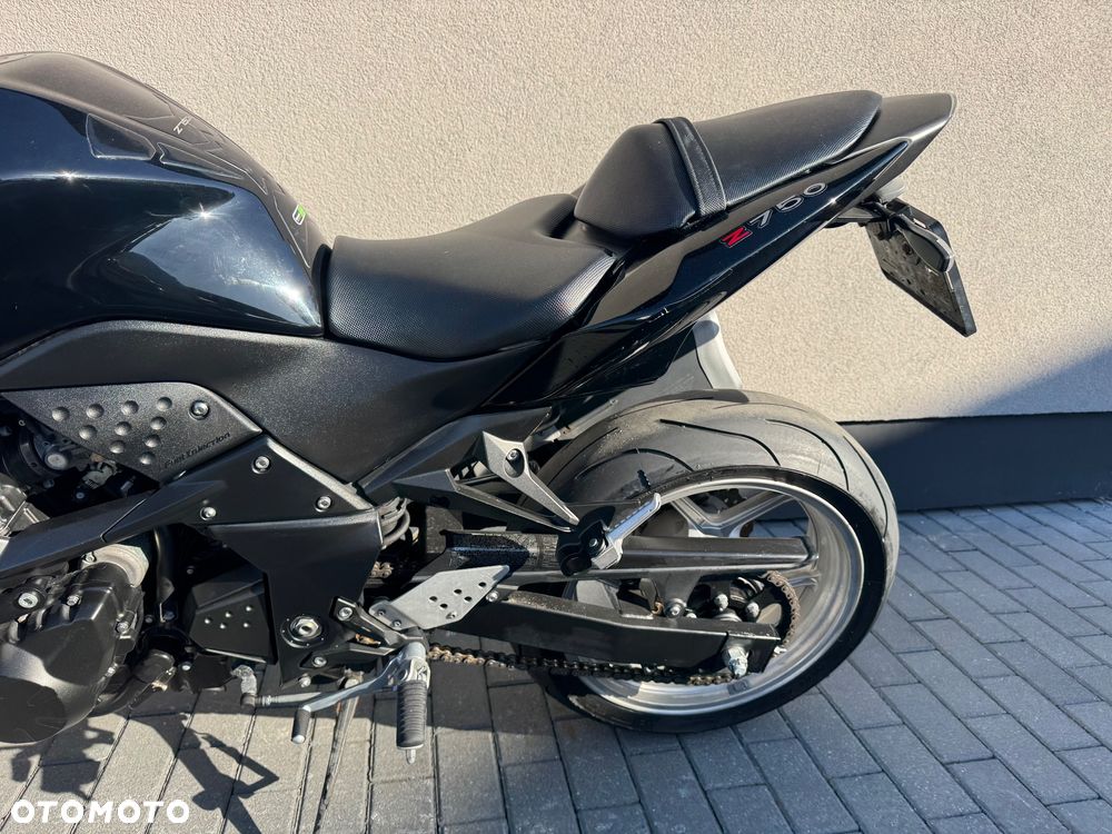 Kawasaki Z - 12