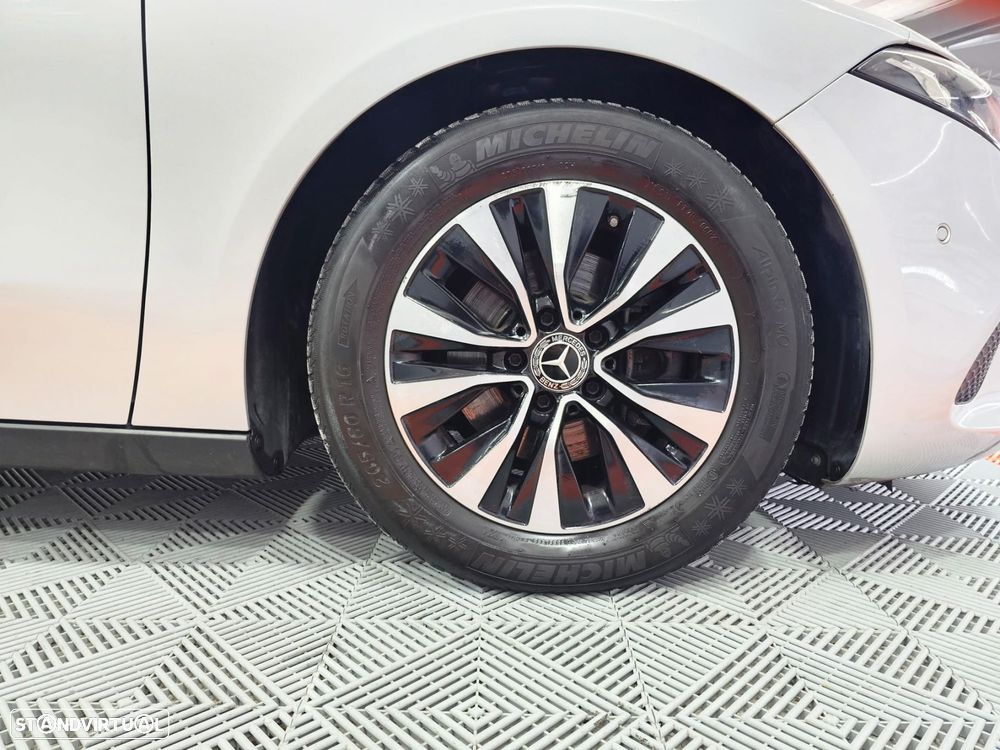 Mercedes-Benz A 180 Limousine - 9