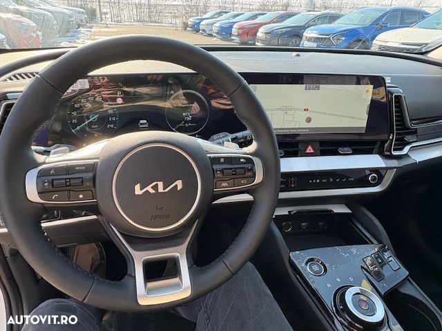 Kia Sportage 1.6 T-GDI 7DCT HP 4x2 MHEV Style - 10