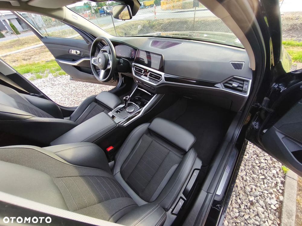BMW Seria 3 - 17