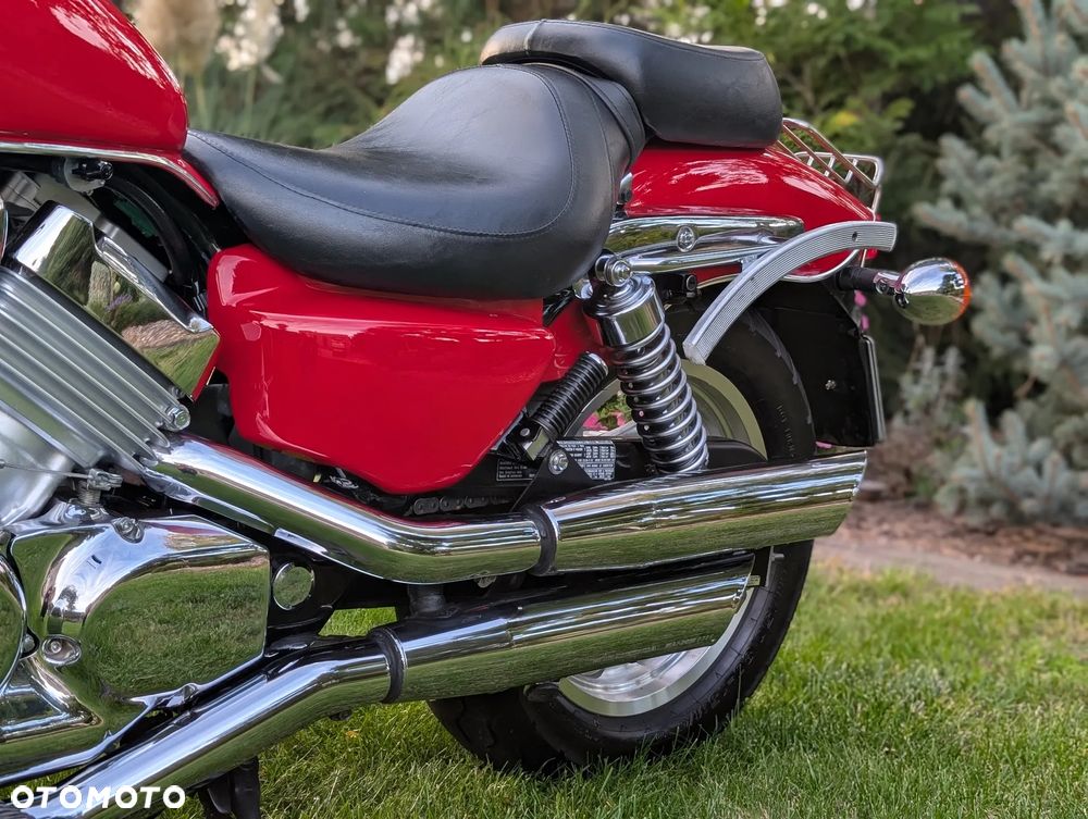 Honda VF - 17