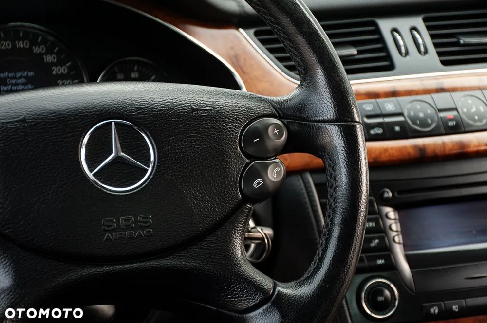 Mercedes-Benz CLS 350 7G-TRONIC - 23