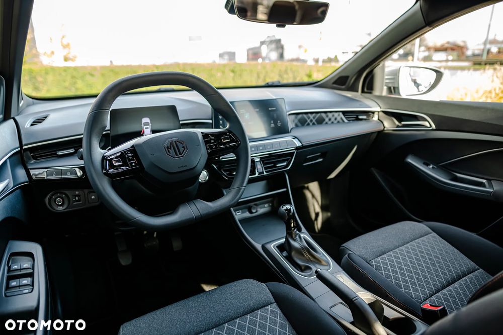 MG MG3 1.5 Excite - 22