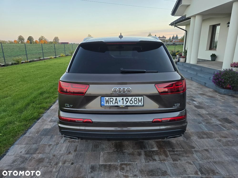 Audi Q7 - 29