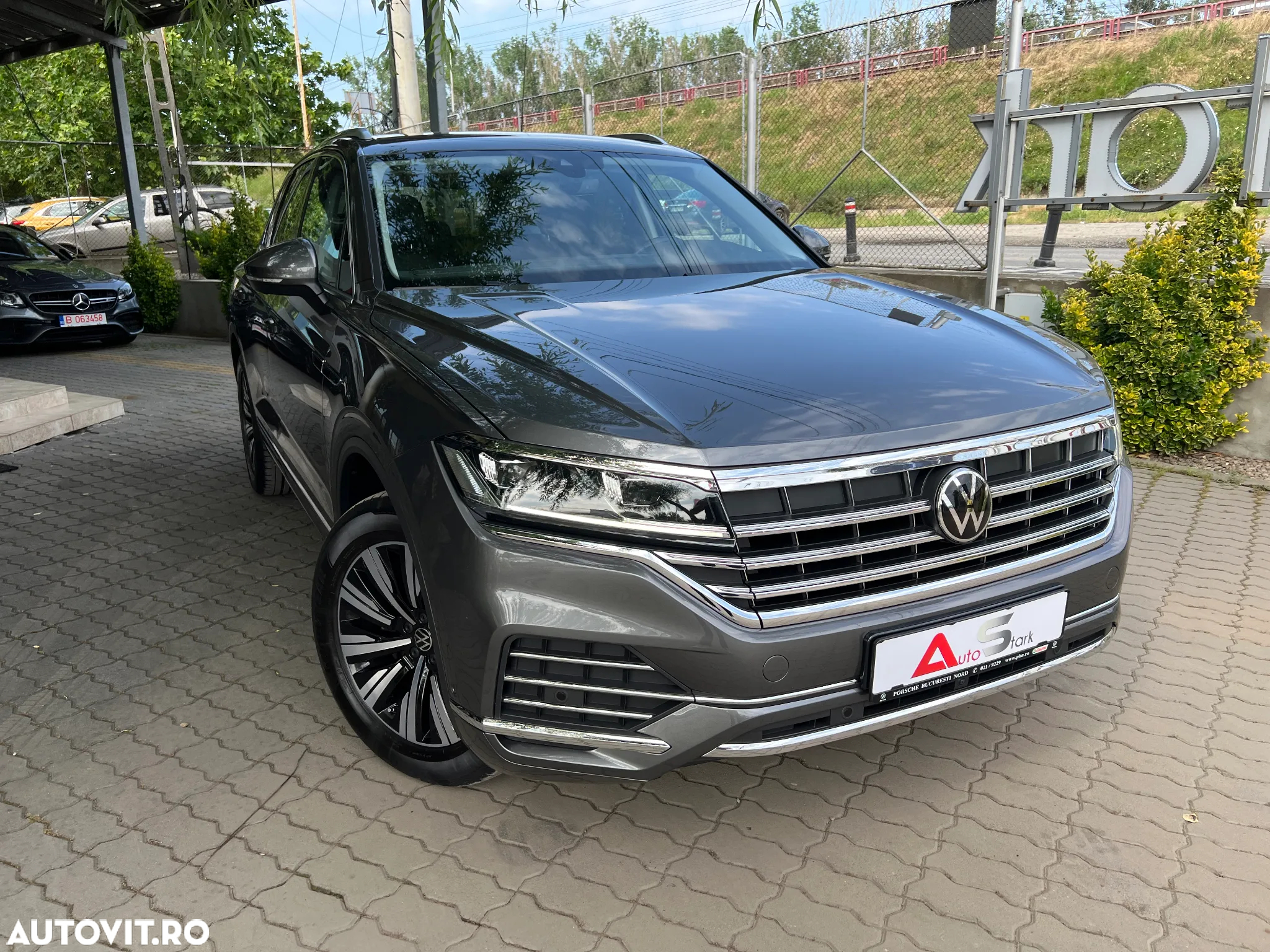 Volkswagen Touareg V6 TDI Elegance - 11
