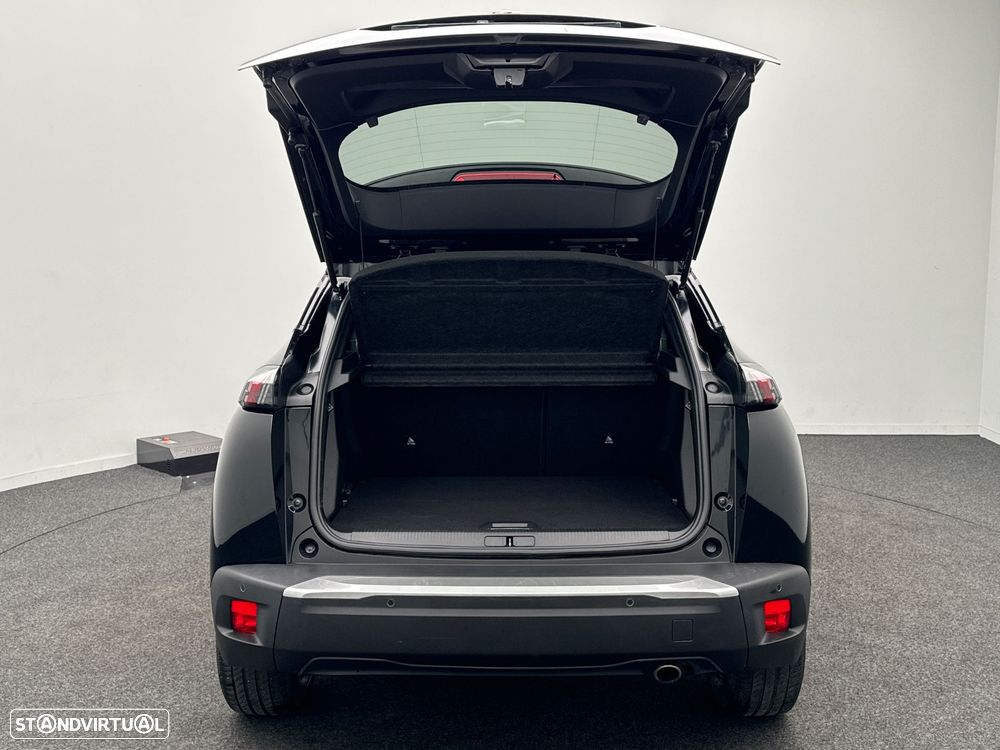 Peugeot 2008 1.5 BlueHDi Allure EAT8 - 17