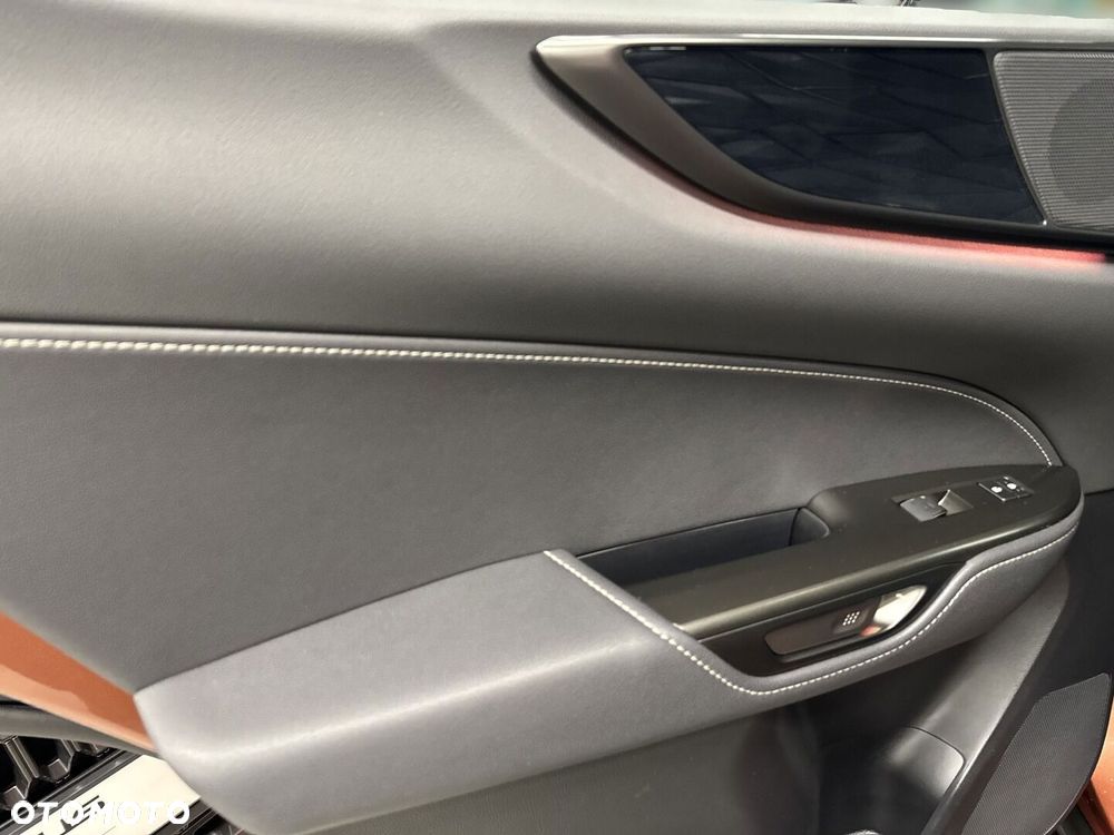 Lexus NX 350h Prestige AWD - 13
