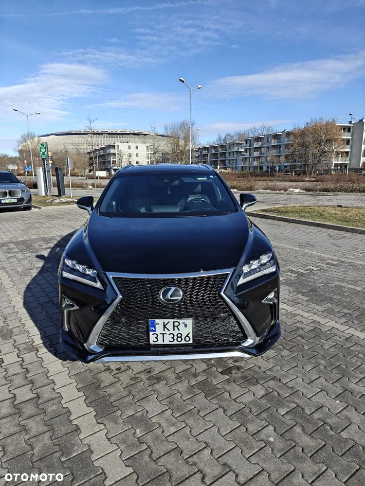 Lexus RX - 12