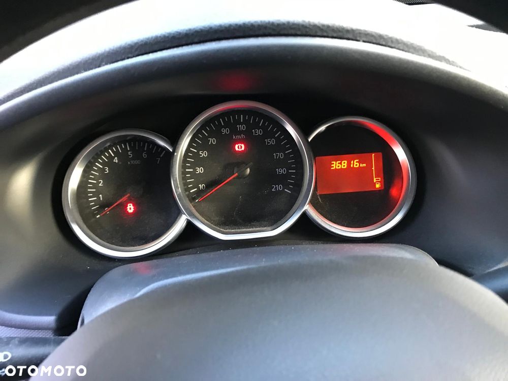 Dacia Sandero - 9