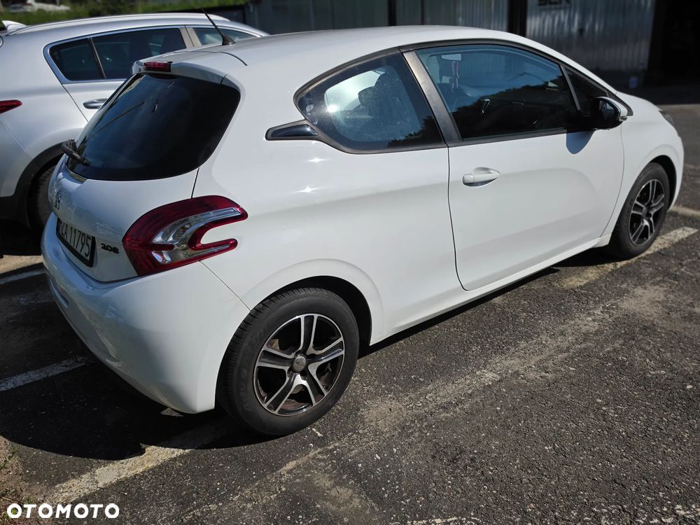 Peugeot 208 1.2 PureTech Active - 3