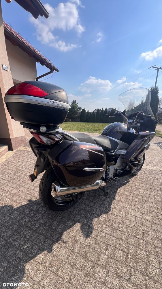 Yamaha FJR - 9