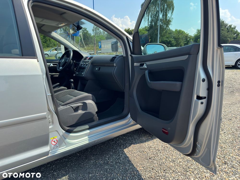 Volkswagen Touran 1.9 TDI Trendline - 31