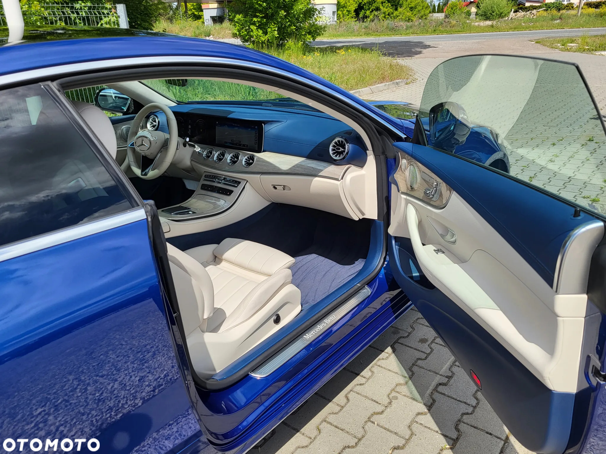 Mercedes-Benz Klasa E 200 Coupe 4-Matic 9G-TRONIC - 6