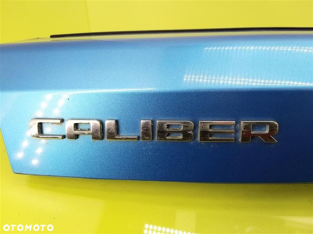 Blenda klapy bagażnika Dodge Caliber 2006-2011R 072491020015 809332AC - 4