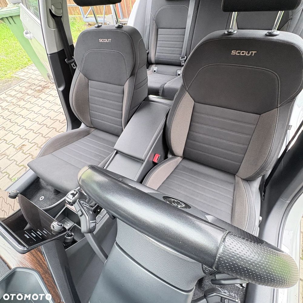 Skoda Superb 2.0 TSI 4x4 Scout DSG - 14