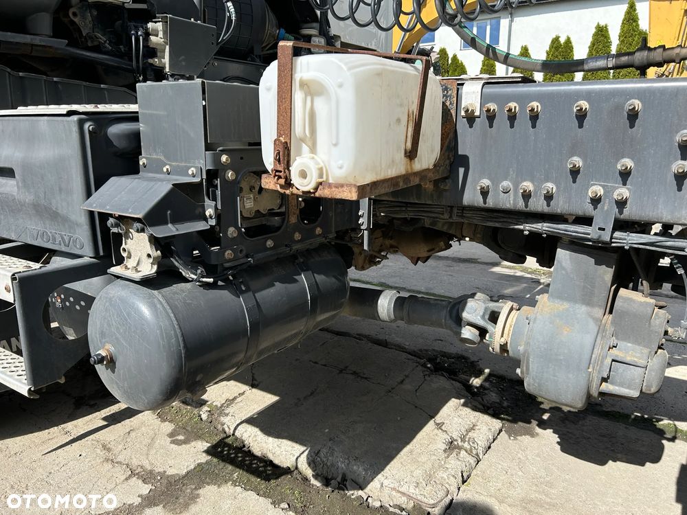 Volvo FMX460 4x4 - 16