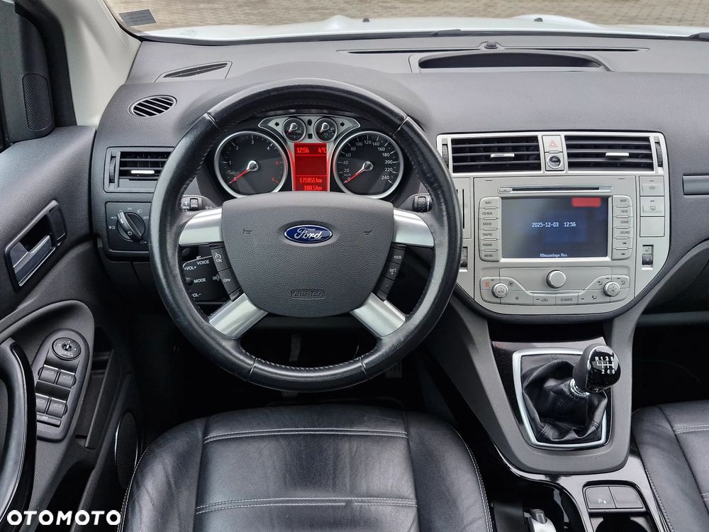 Ford Kuga 2.0 TDCi 4x4 Titanium - 19