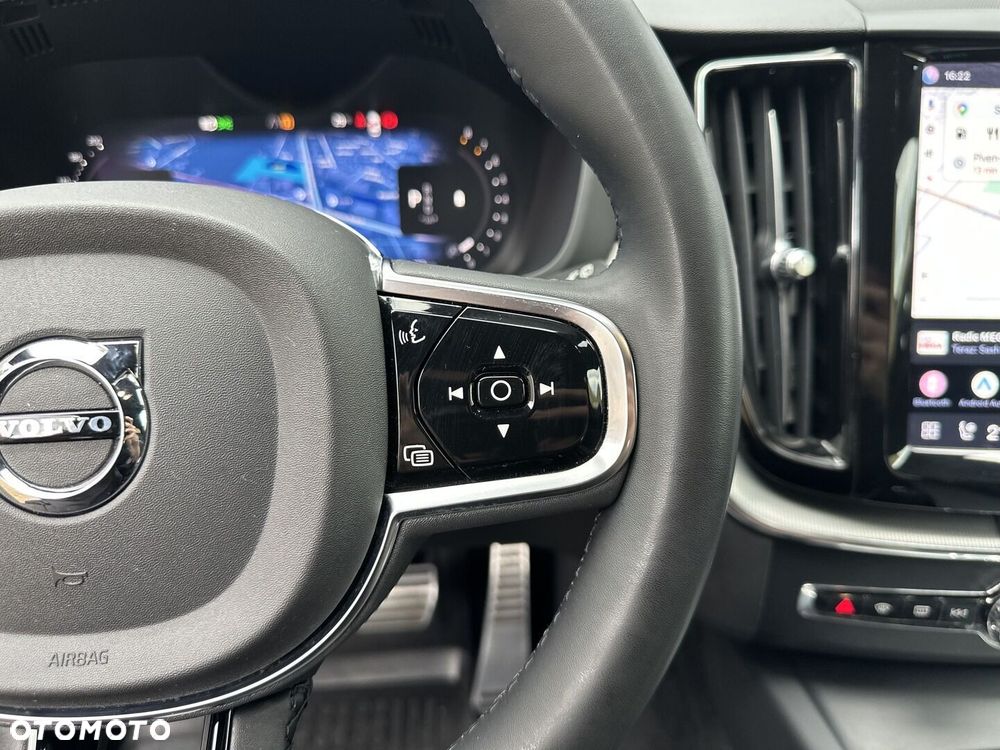 Volvo XC 60 B4 B Inscription - 17