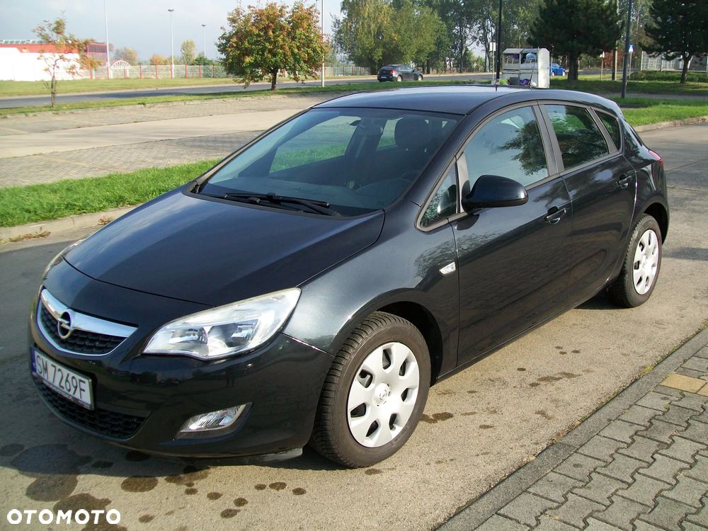 Opel Astra - 1