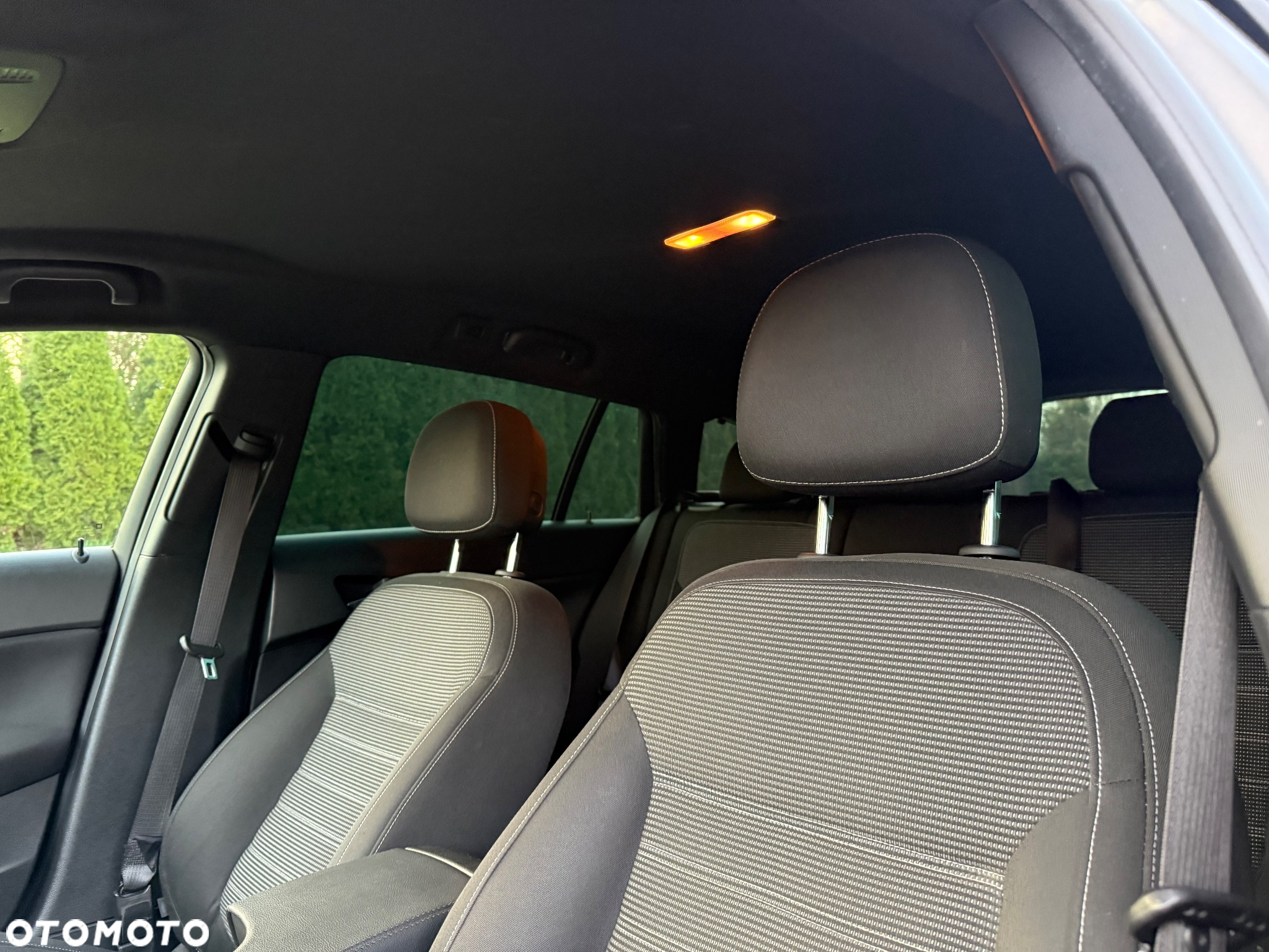Opel Insignia - 11