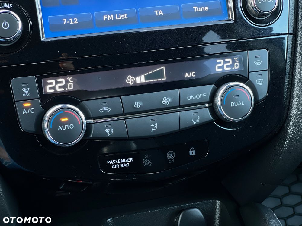 Nissan Qashqai 1.3 DIG-T MHEV N-Connecta - 28