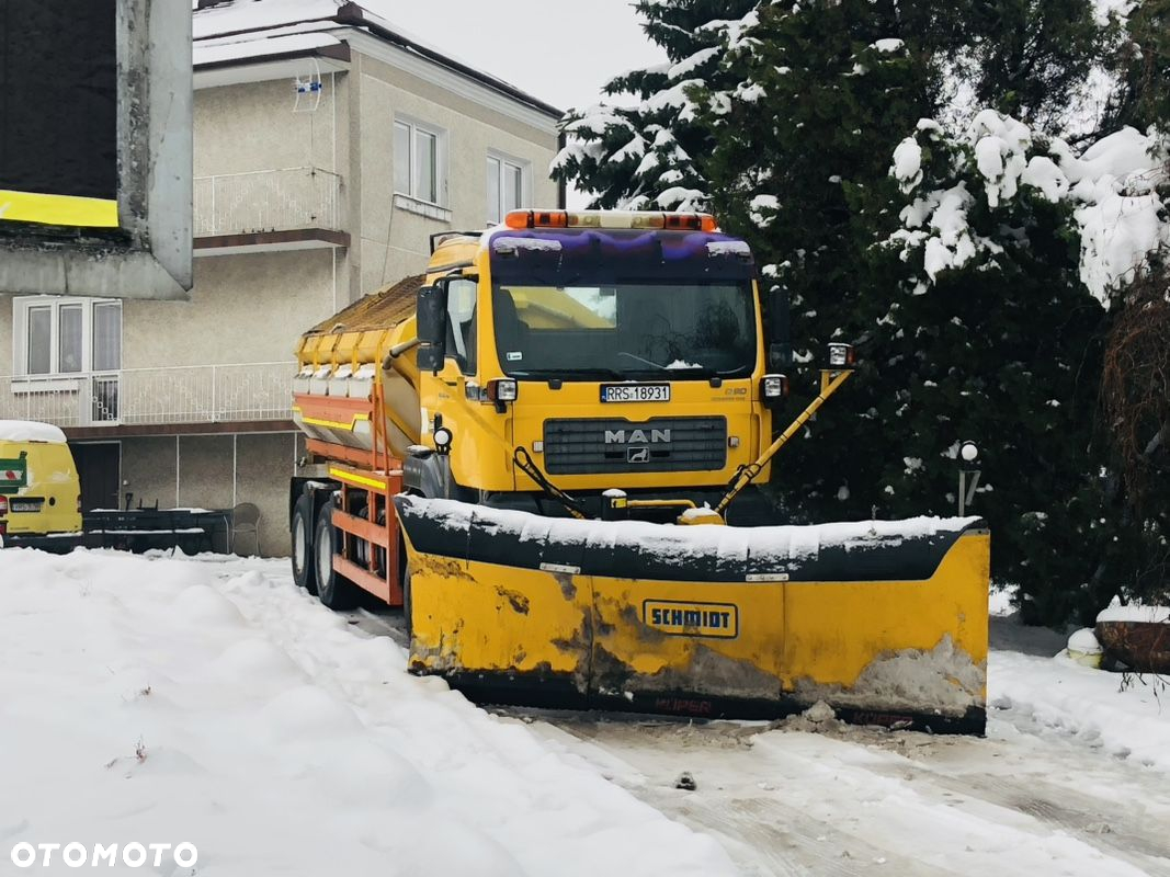MAN TGS 26.320 6x6BB piaskarka solarka - 10