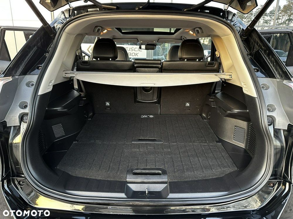 Nissan X-Trail 1.6 DCi Tekna 4WD - 36