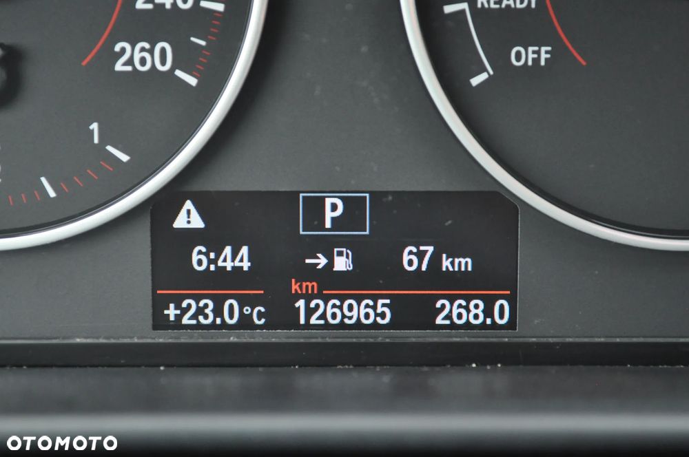 BMW Seria 1 116i - 36
