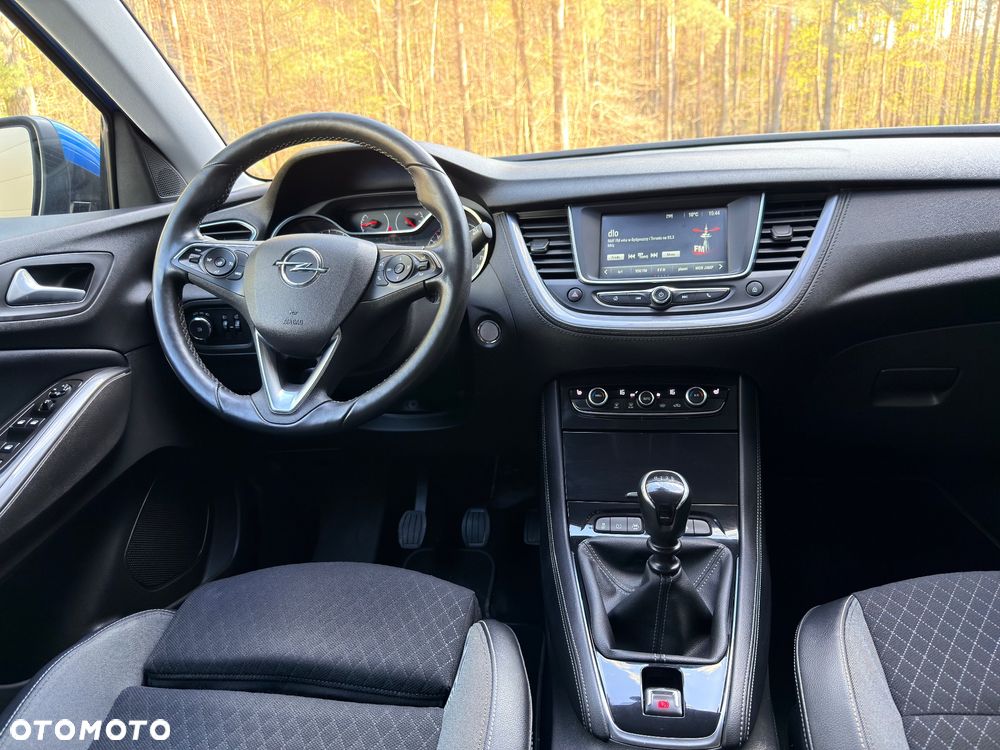 Opel Grandland X 1.2 Start/Stop Business INNOVATION - 24