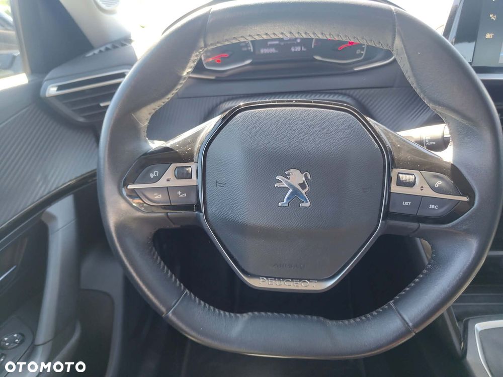 Peugeot 2008 PureTech 100 Business - 21