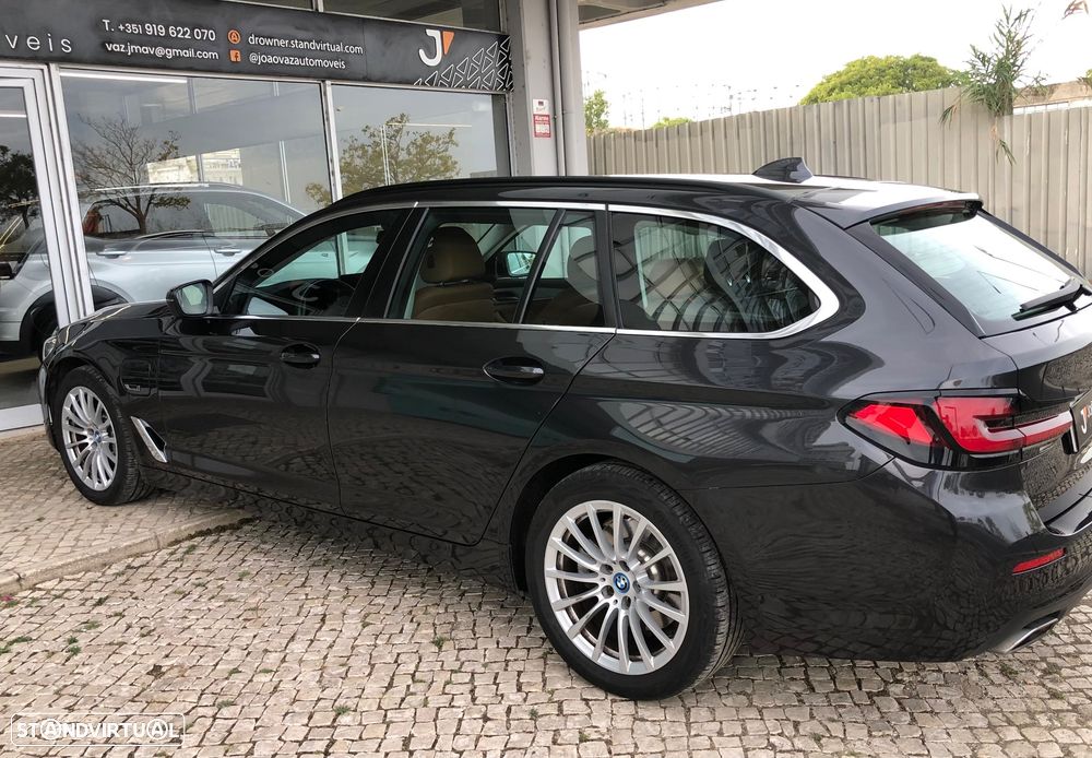 BMW 530 e Line Luxury - 14