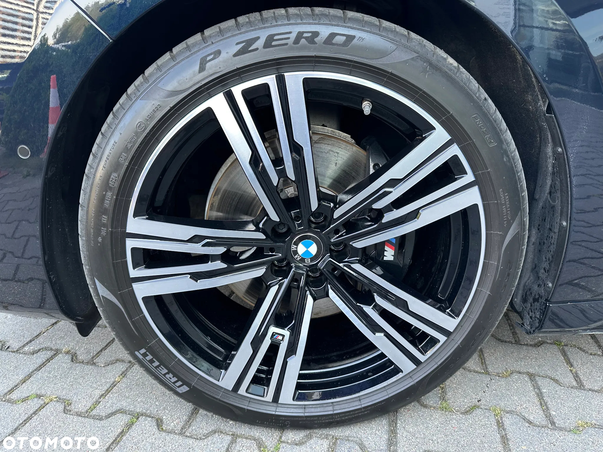 BMW Seria 7 - 22