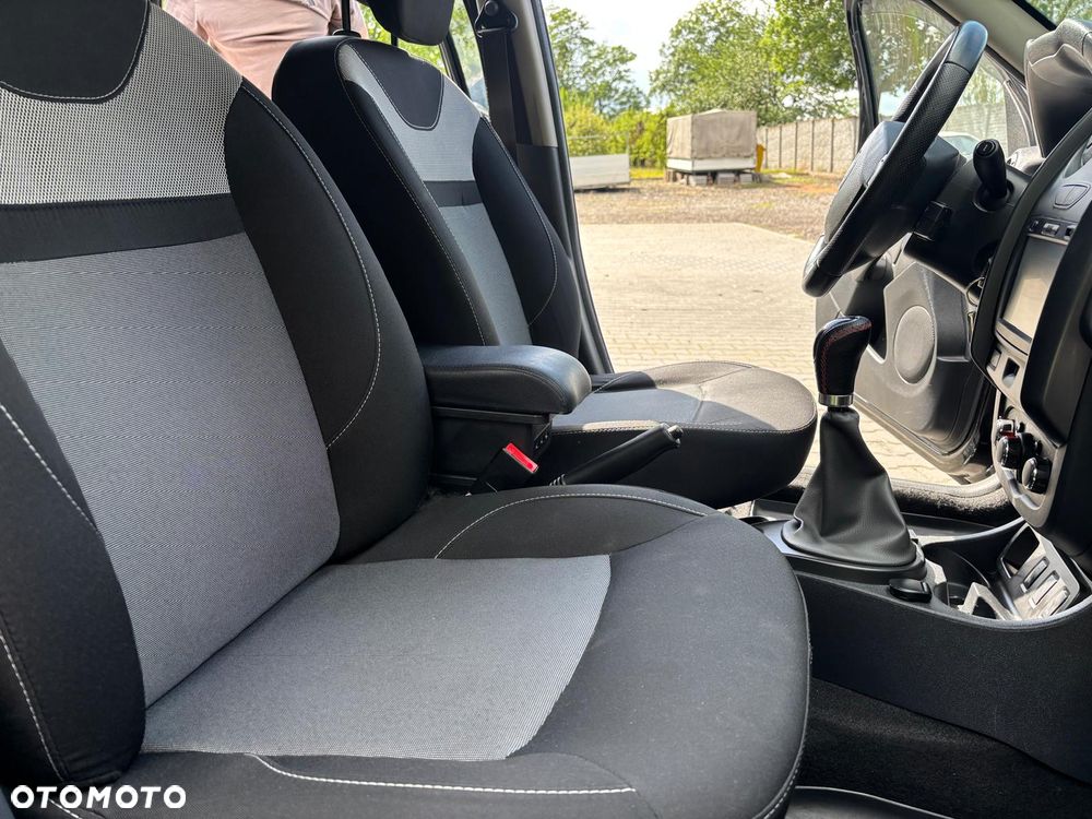 Dacia Duster 1.6 SCe S&S - 14