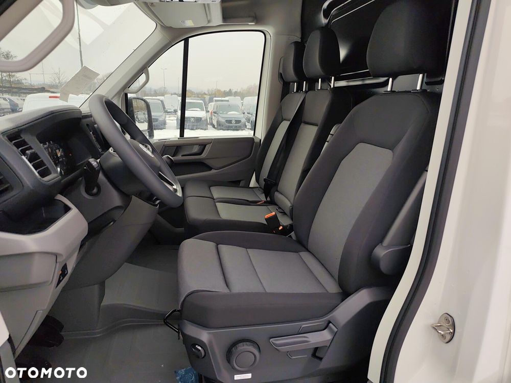 Volkswagen Crafter 35 Furgon, 2,0 TDI SCR 177KM,  6-bieg man., r.o: 4490 mm - 14