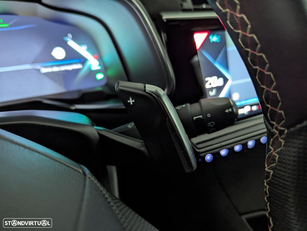 DS DS7 Crossback - 13